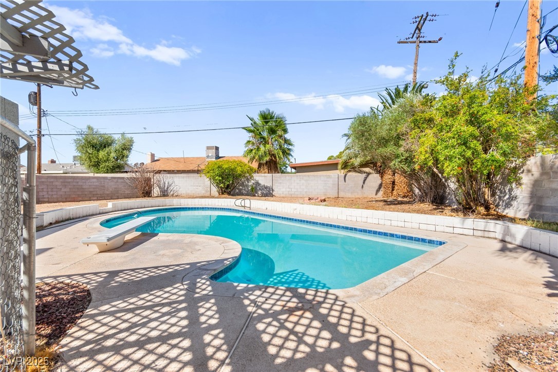 2008 El Mirador Street