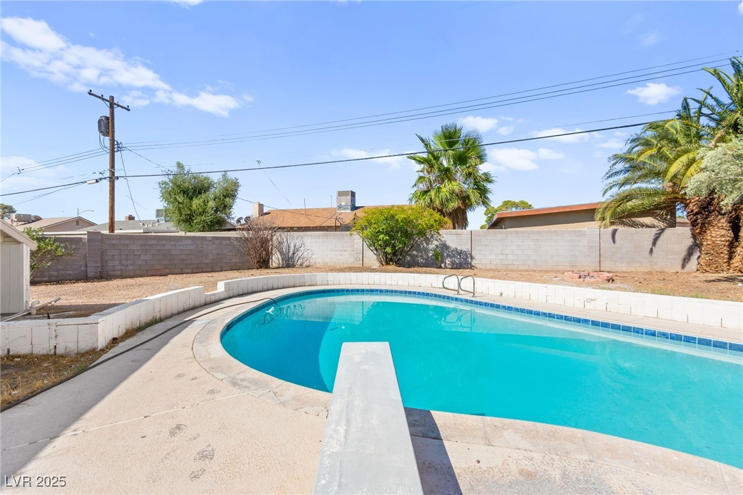 2008 El Mirador Street