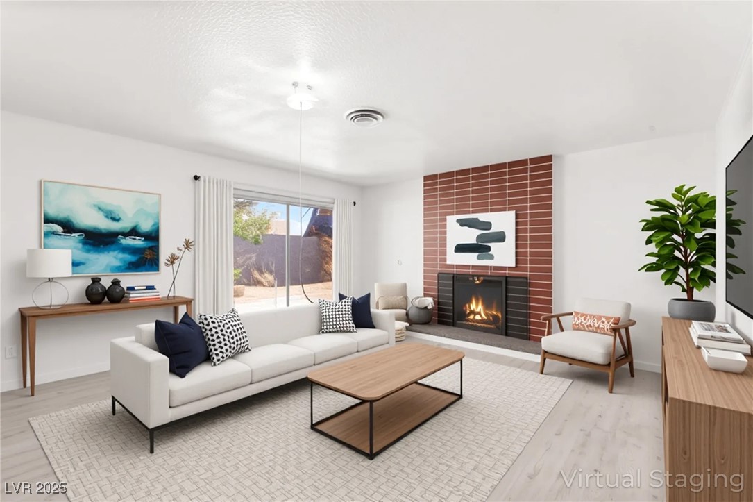 2008 El Mirador Street