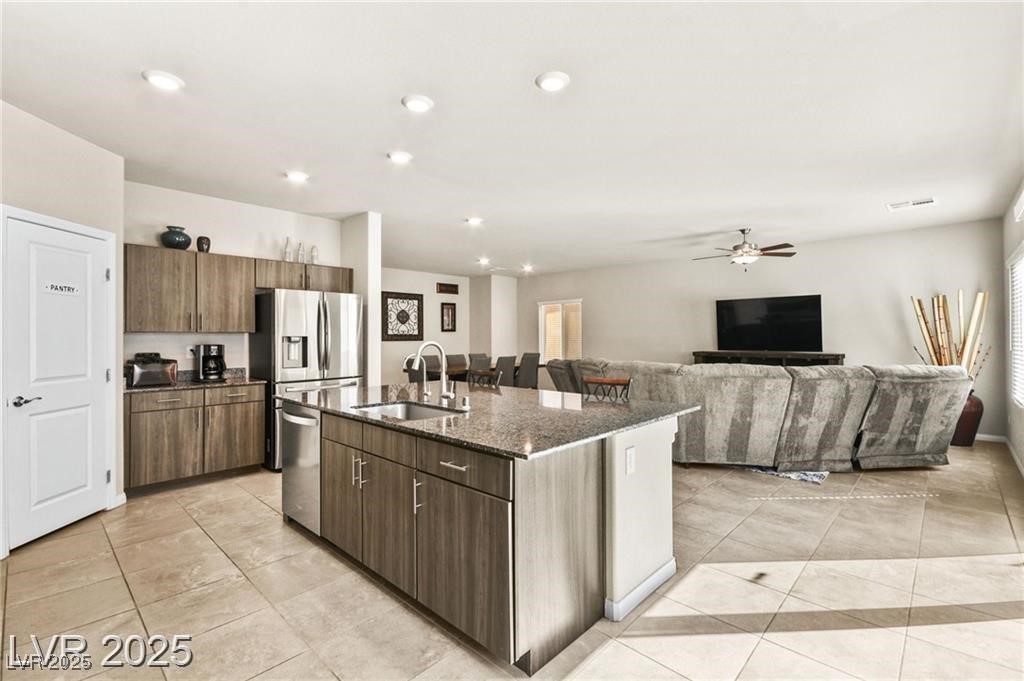 8937 Pelican Point Street