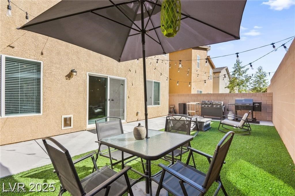 8937 Pelican Point Street