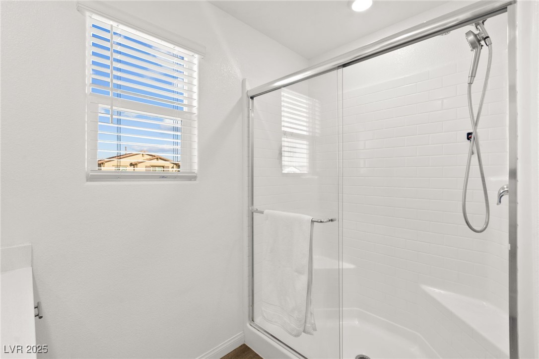 4708 Peacock Cliffs Avenue