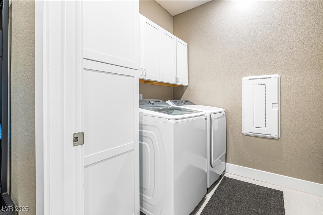 10960 Gardenova Avenue