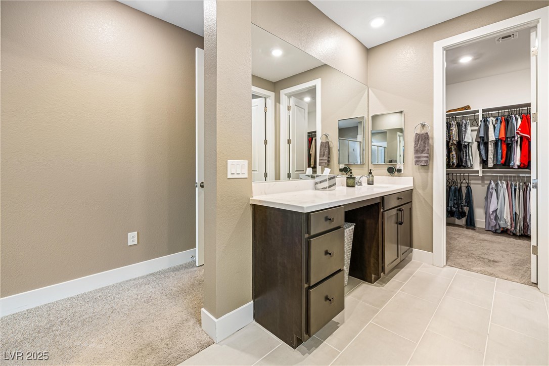 10960 Gardenova Avenue