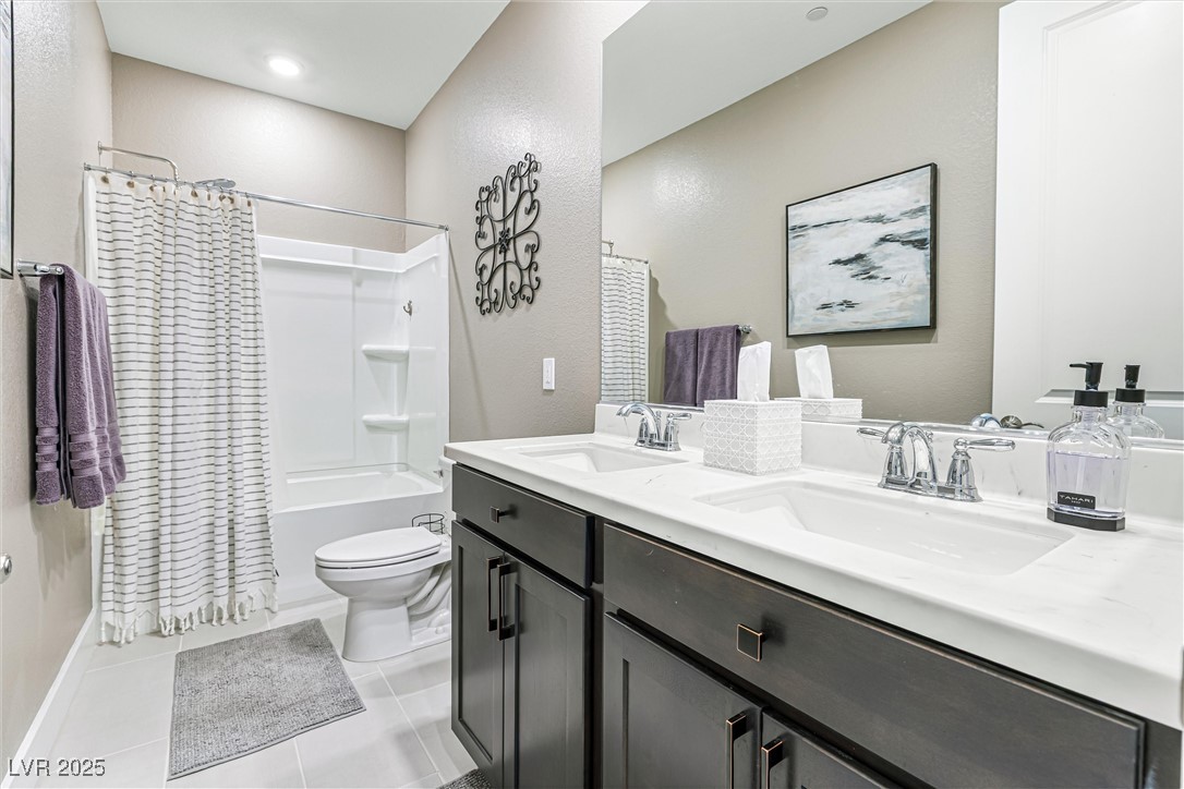 10960 Gardenova Avenue