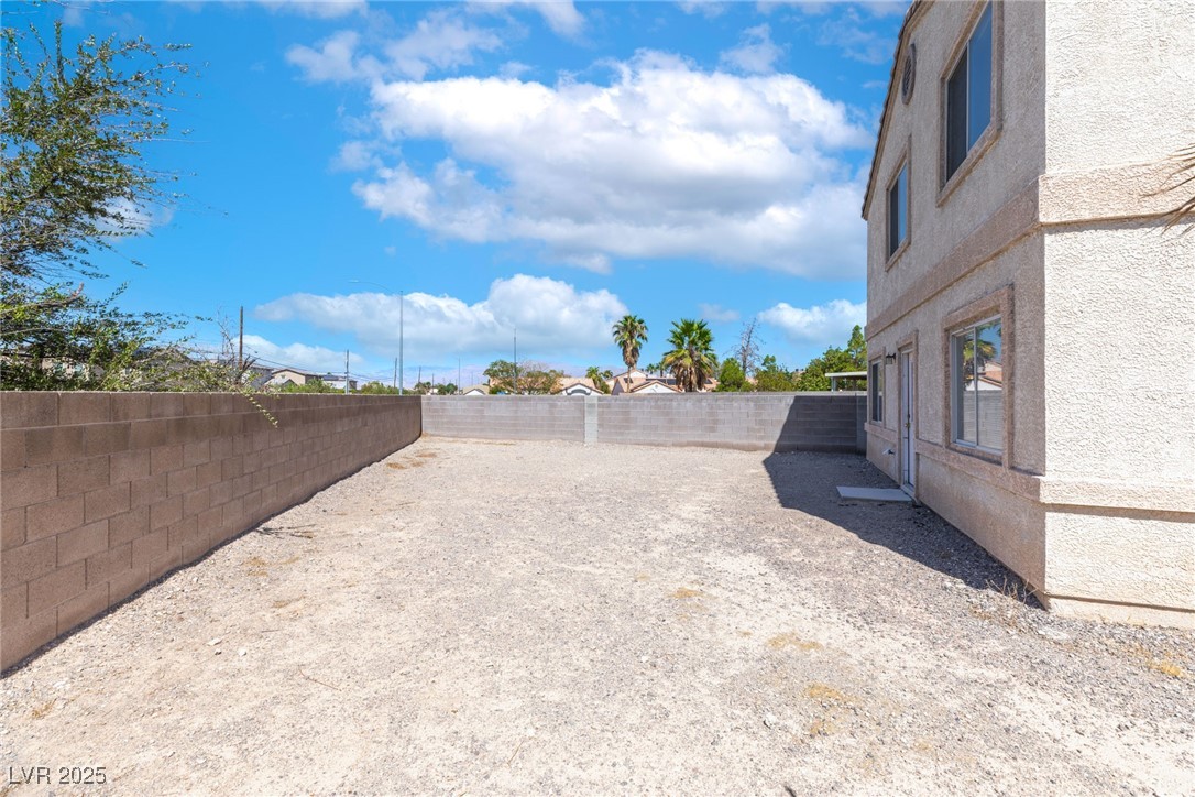 3335 Sutters Fort Street