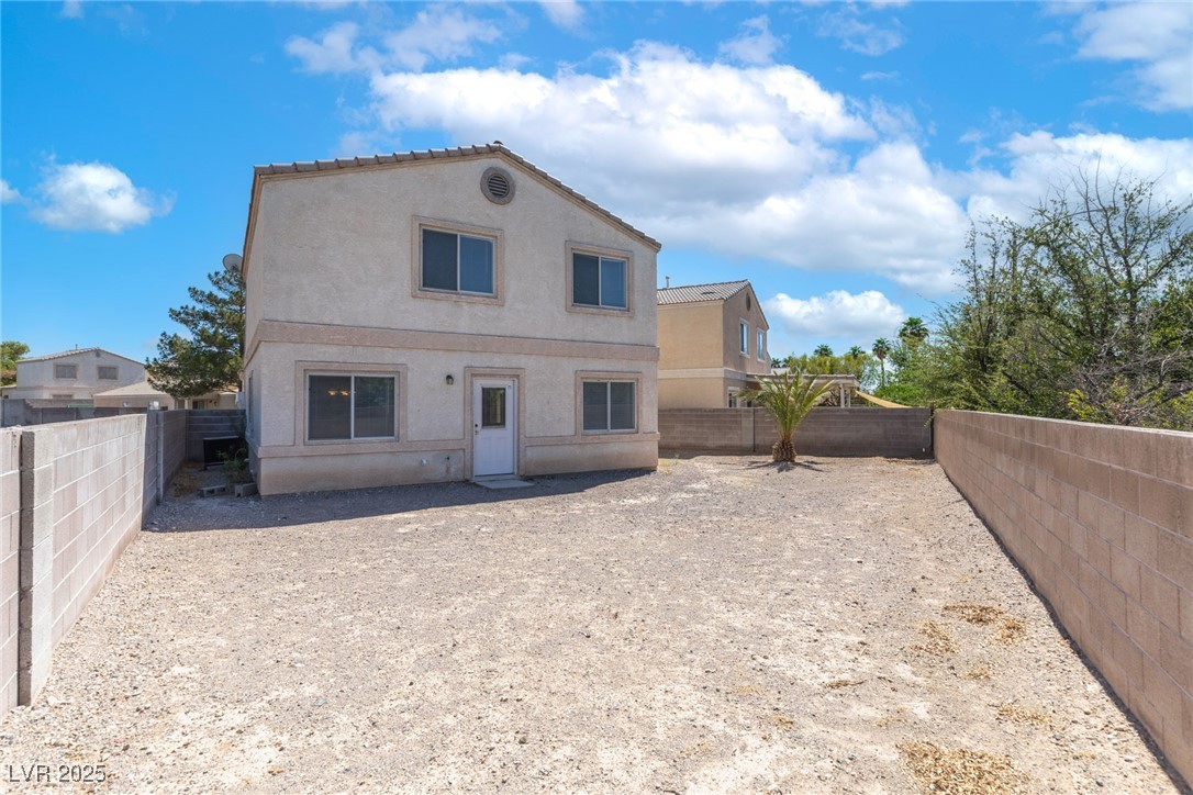 3335 Sutters Fort Street