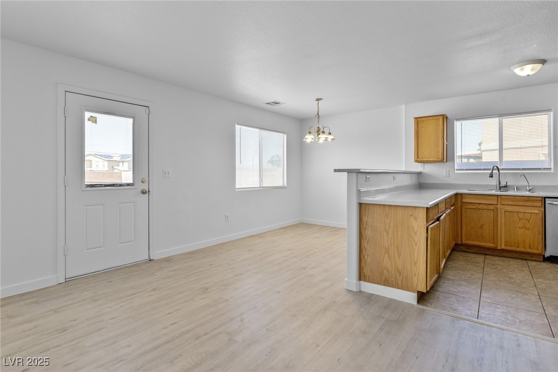 3335 Sutters Fort Street