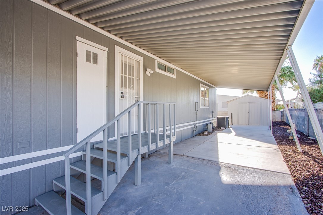 3431 Jewel Cave Drive