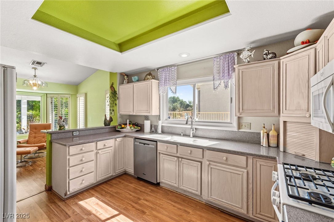 2712 Lotus Hill Drive