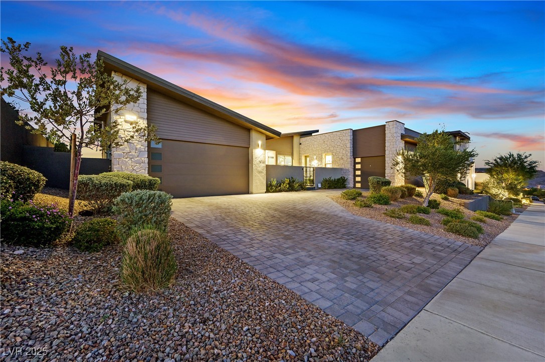 12580 Lilac Trail Avenue