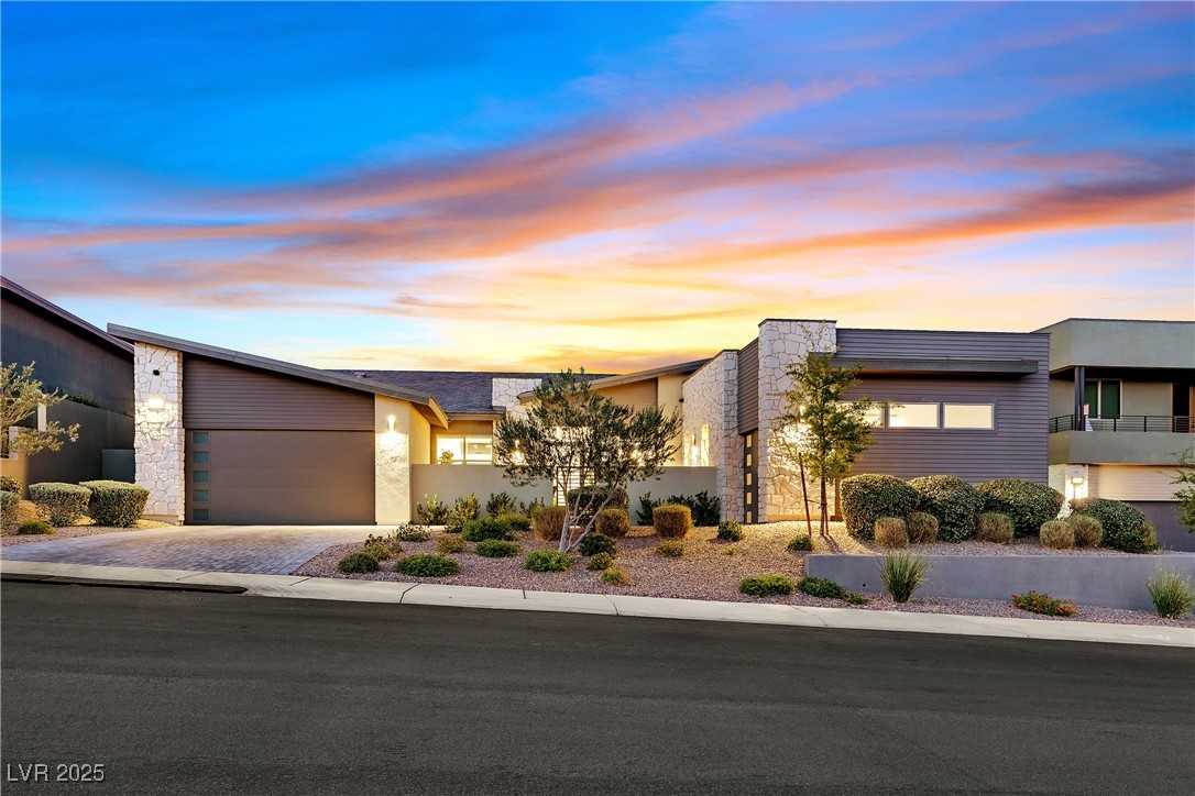 12580 Lilac Trail Avenue