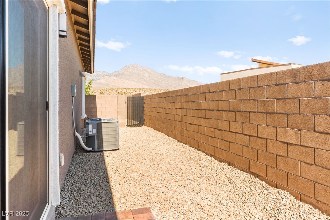 893 Norwood Heights Lane