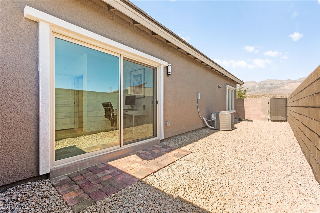 893 Norwood Heights Lane