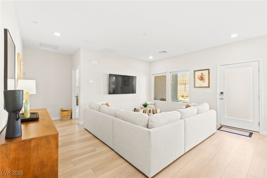 893 Norwood Heights Lane