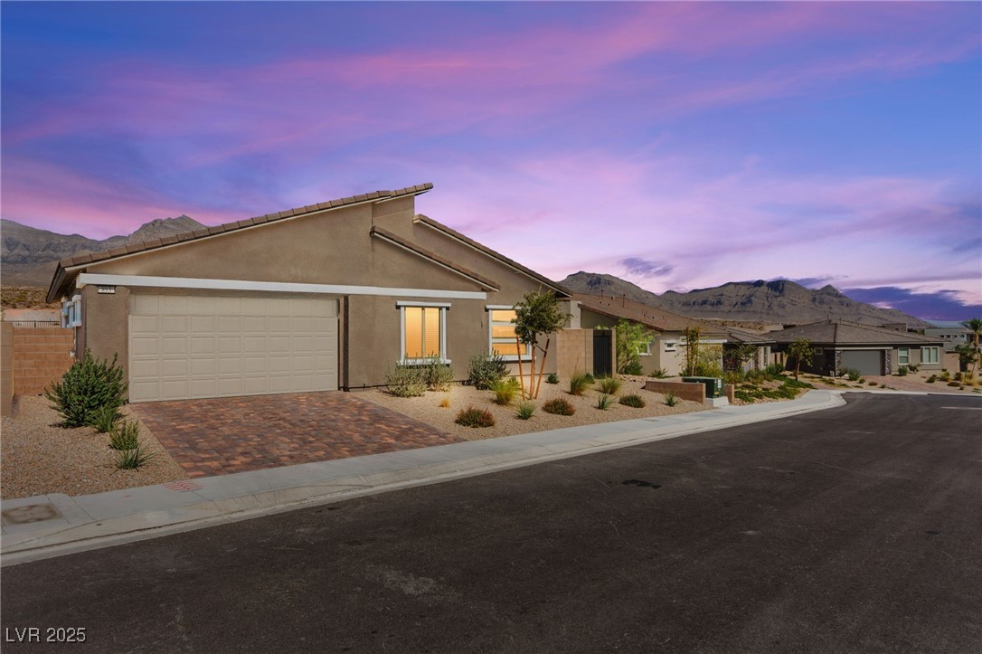 893 Norwood Heights Lane