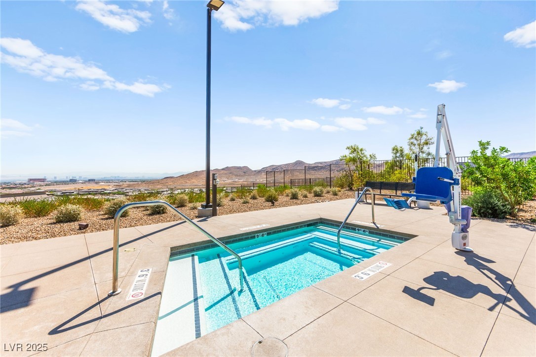 893 Norwood Heights Lane