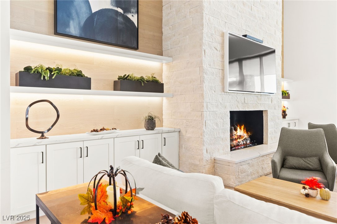 893 Norwood Heights Lane