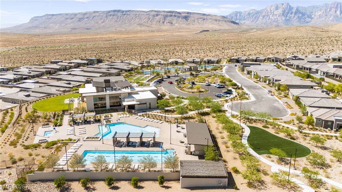 893 Norwood Heights Lane