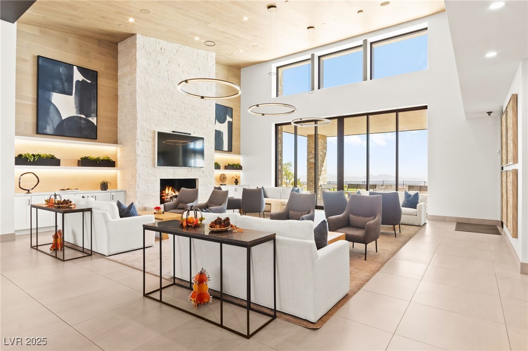 893 Norwood Heights Lane