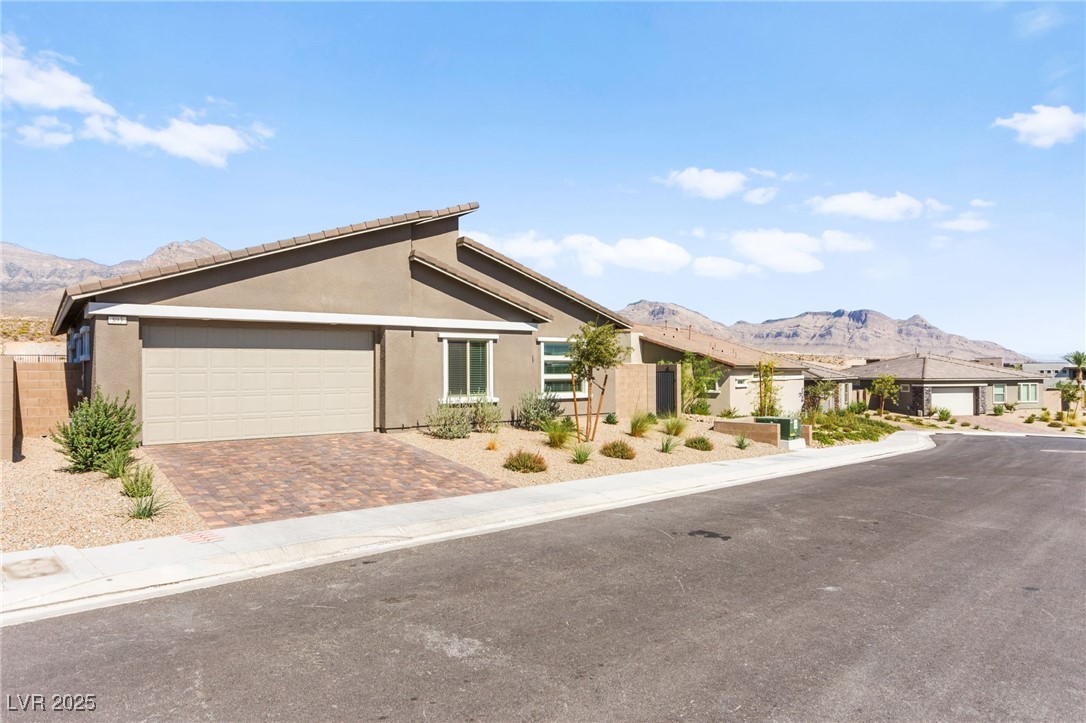 893 Norwood Heights Lane