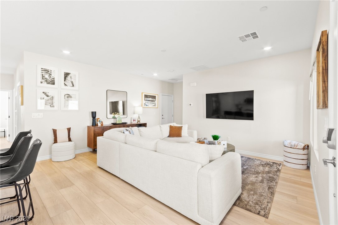 893 Norwood Heights Lane