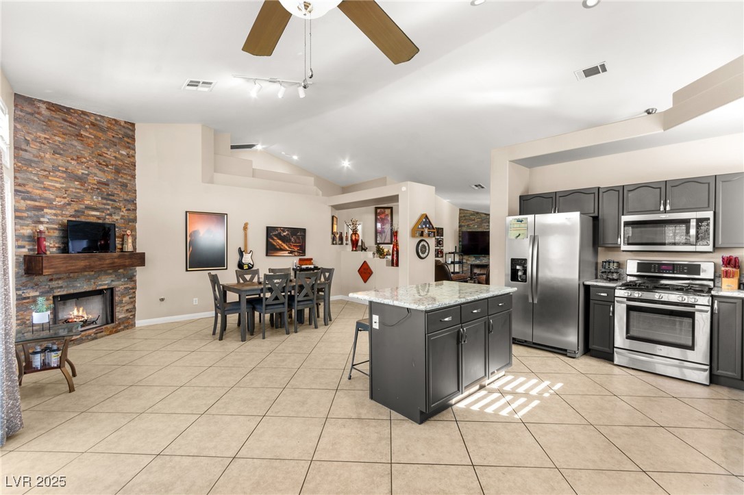 128 Rancho Maderas Way