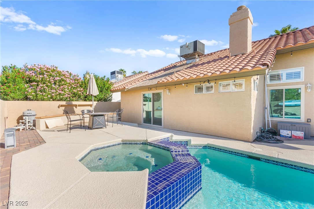 128 Rancho Maderas Way