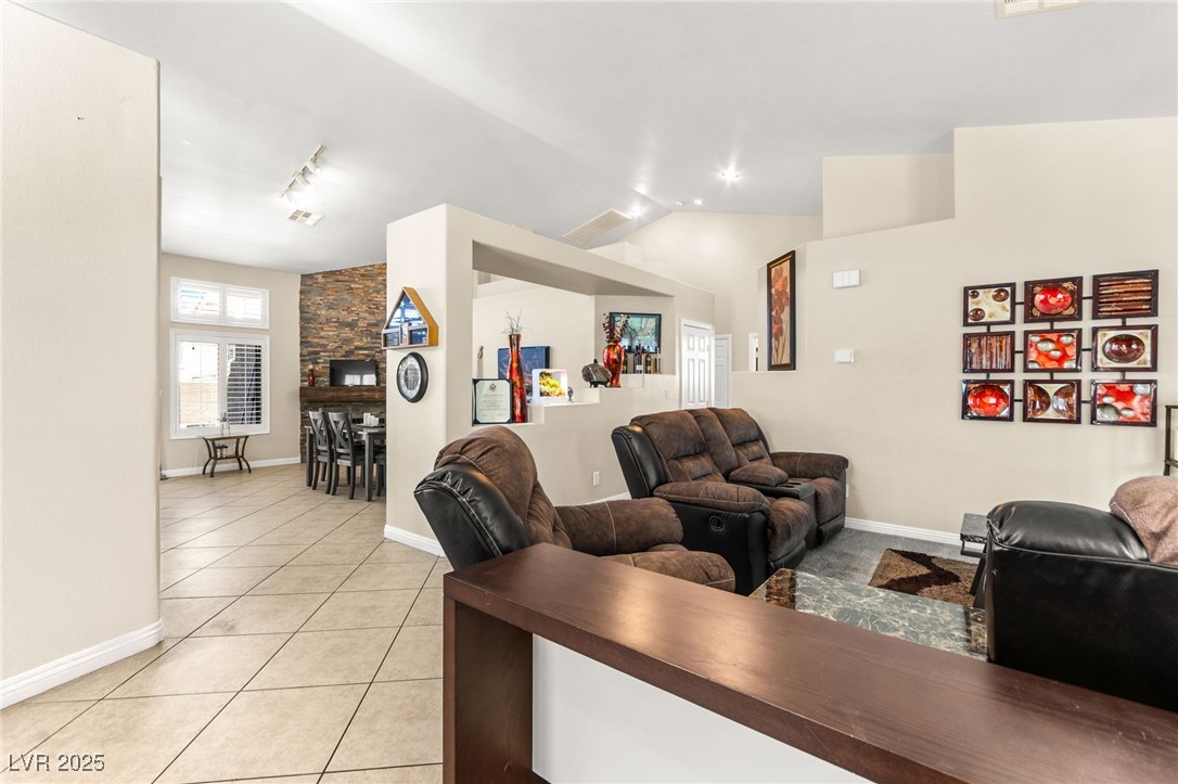 128 Rancho Maderas Way