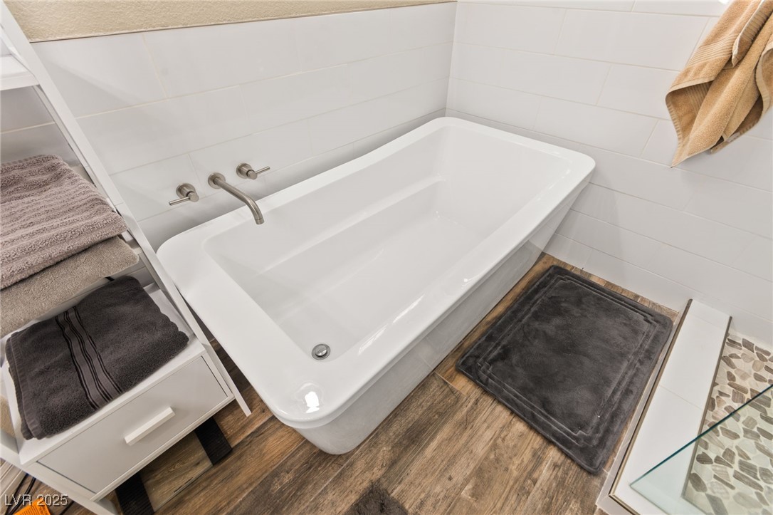 128 Rancho Maderas Way