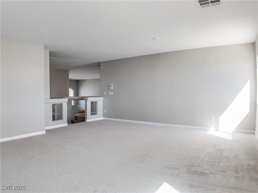 7746 Nautilus Shell Street