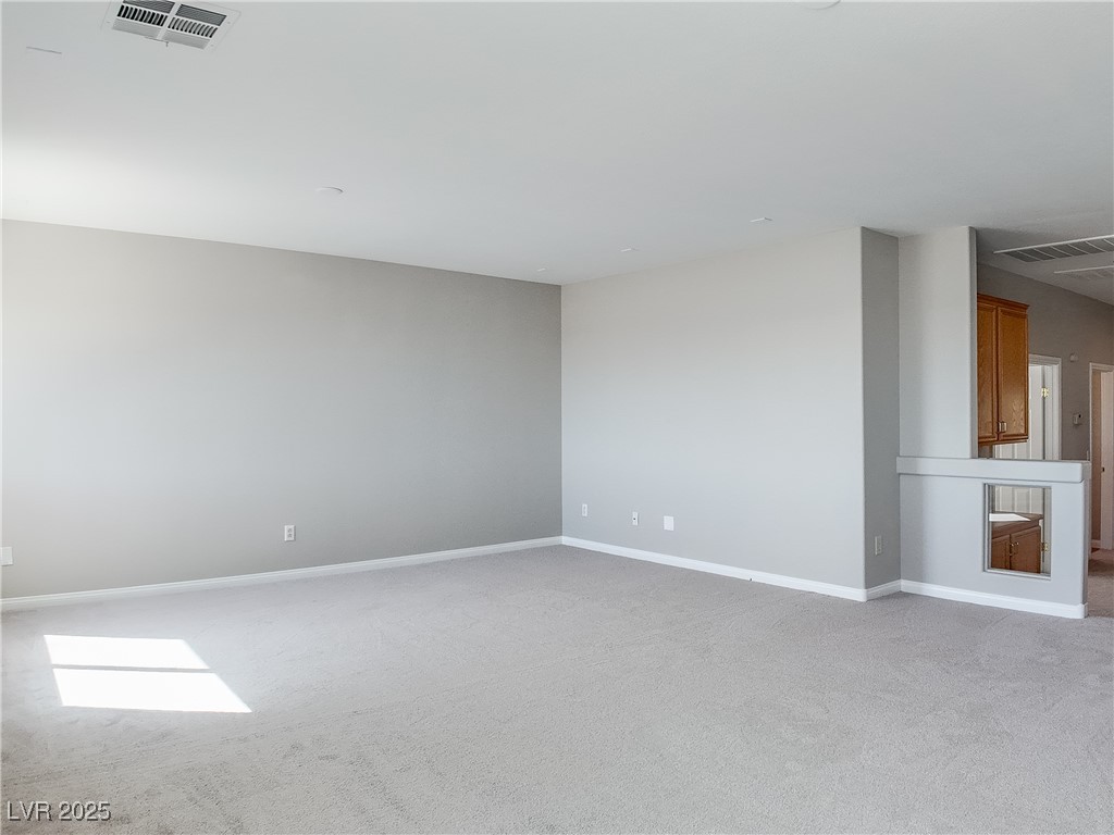 7746 Nautilus Shell Street