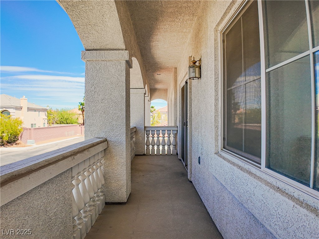 7746 Nautilus Shell Street