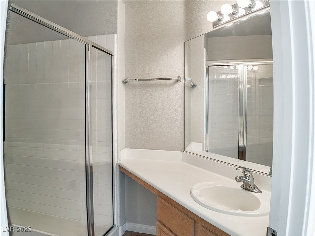 7746 Nautilus Shell Street