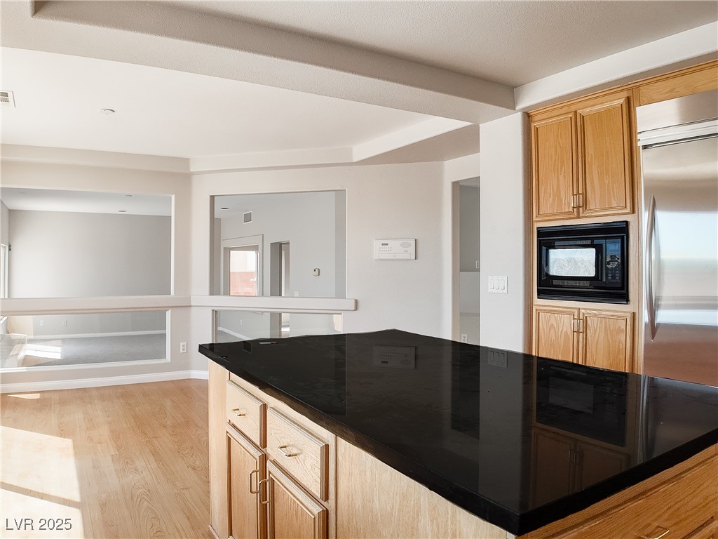 7746 Nautilus Shell Street