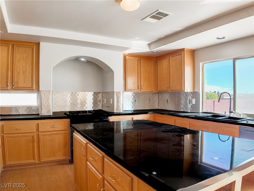 7746 Nautilus Shell Street