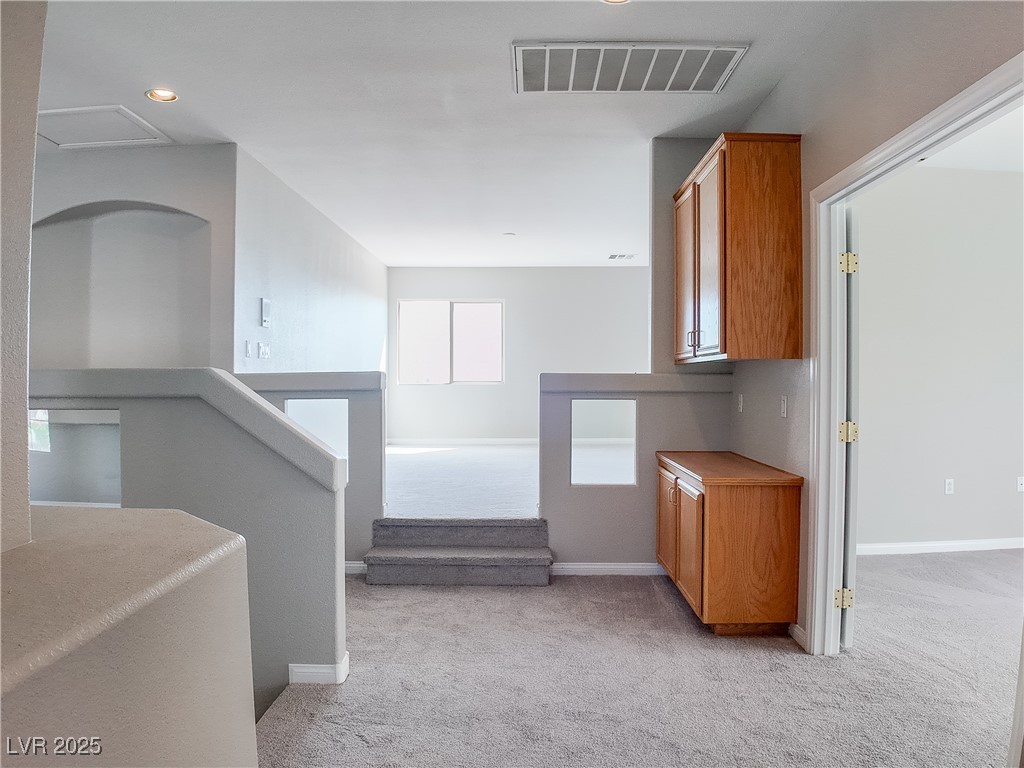 7746 Nautilus Shell Street