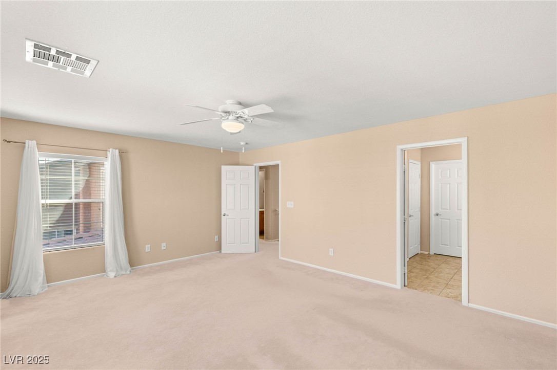 7182 Hood River Avenue