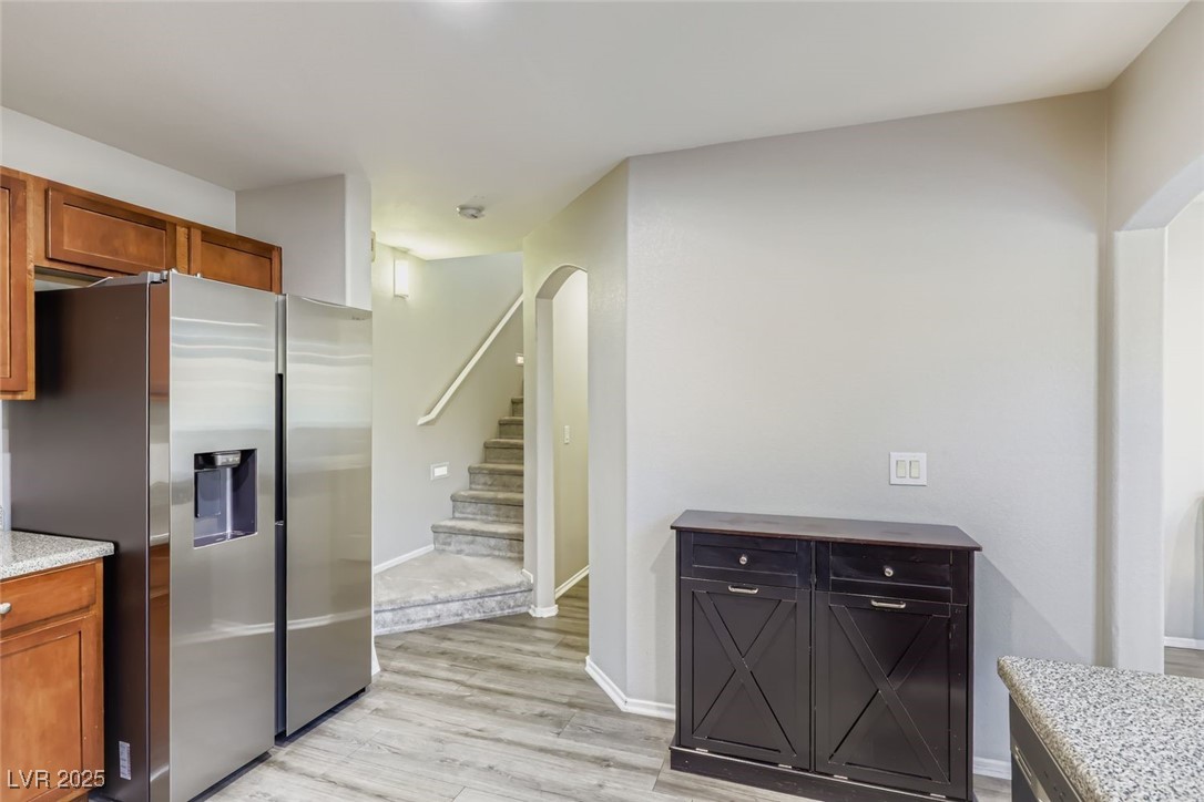 6631 Higger Tor Avenue