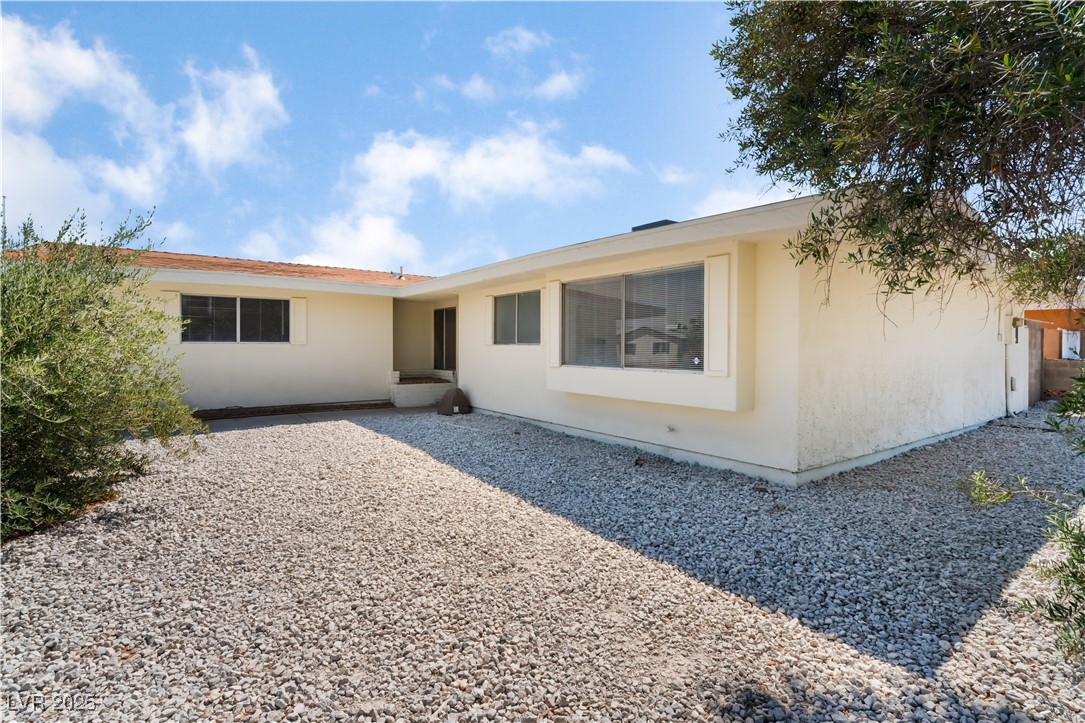 1905 Aquarius Drive