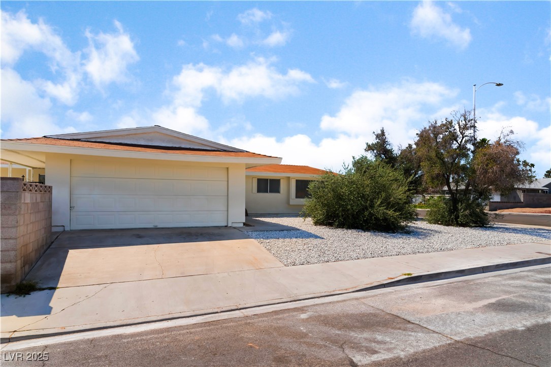 1905 Aquarius Drive