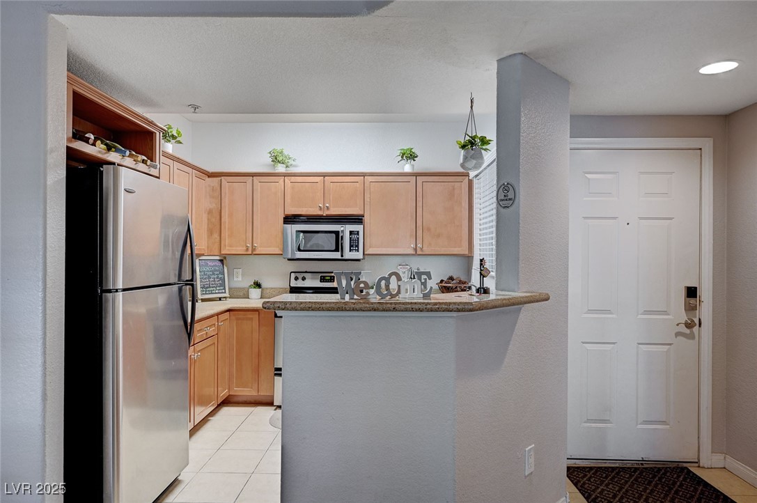 4400 South Jones Boulevard 1119