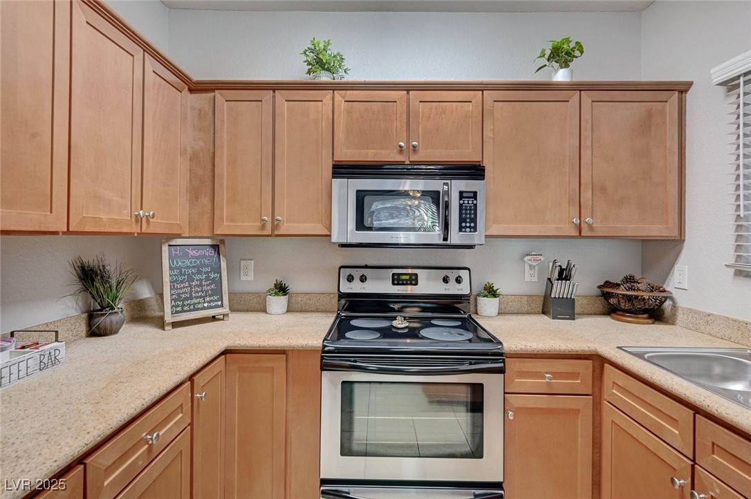 4400 South Jones Boulevard 1119