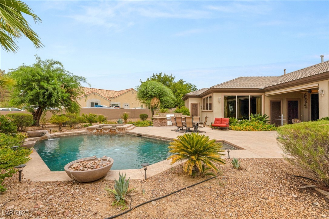 5625 Coe Estates Court