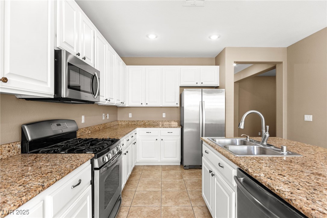 953 Noah Valley Street