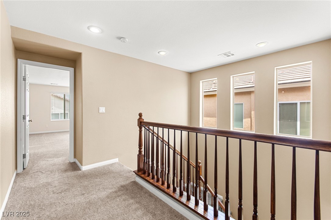 953 Noah Valley Street