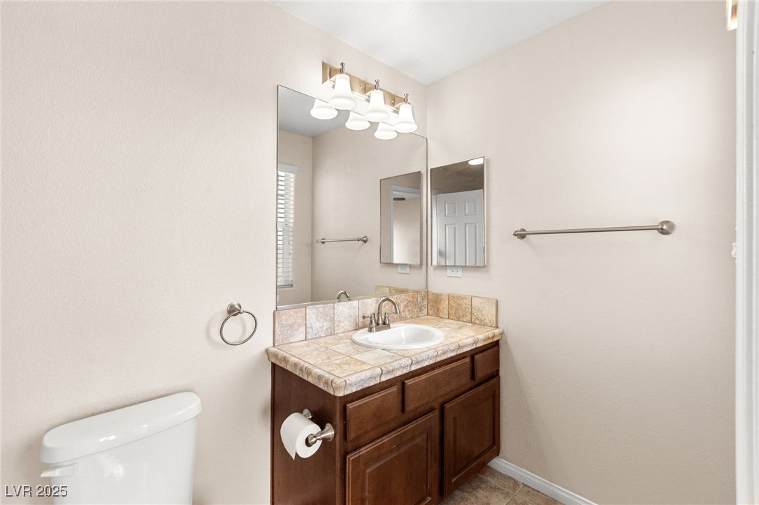 953 Noah Valley Street