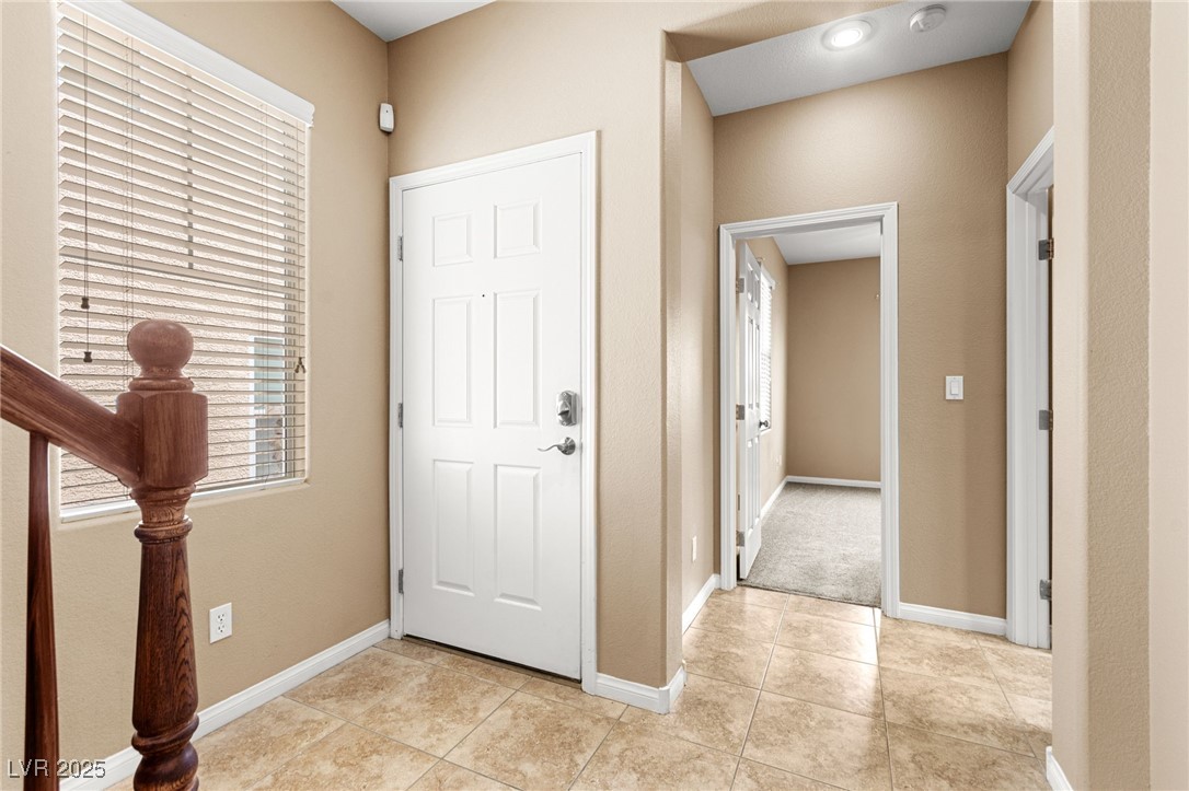 953 Noah Valley Street