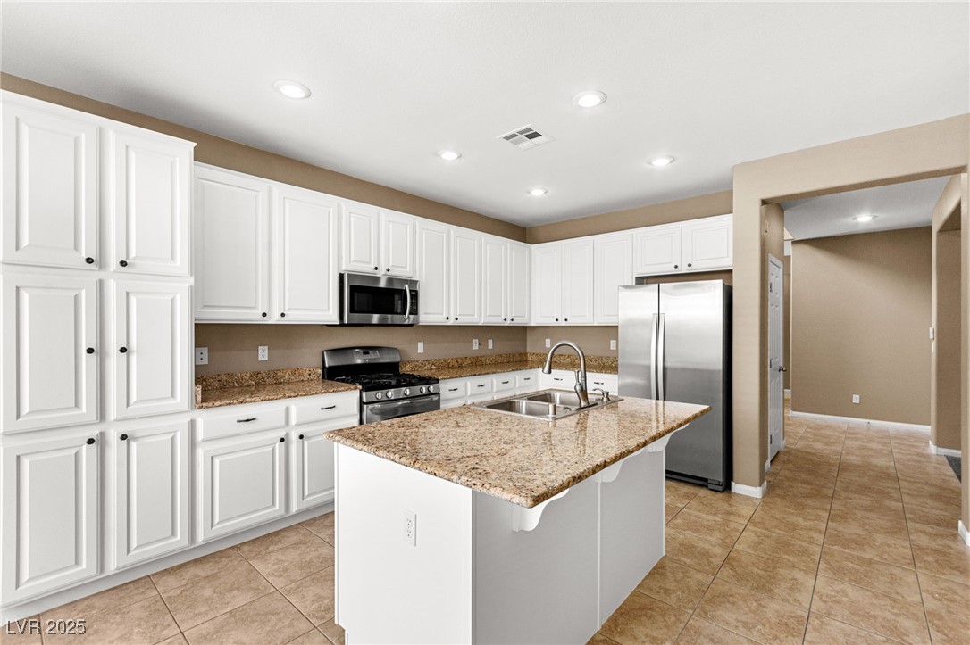 953 Noah Valley Street