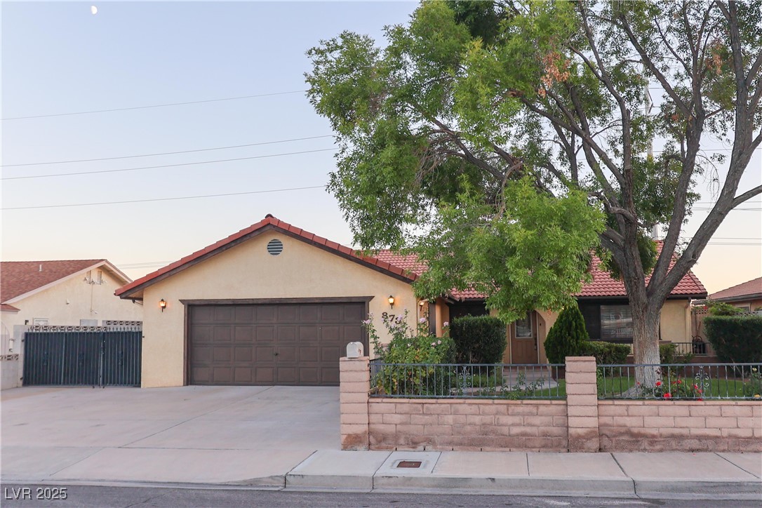 873 Montera Lane